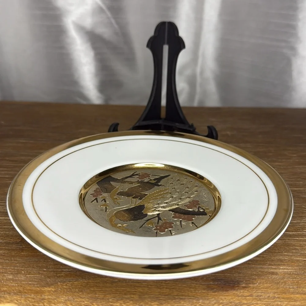 The Art of Chokin 24K Gold Edged 6” Round Plate with Stand
